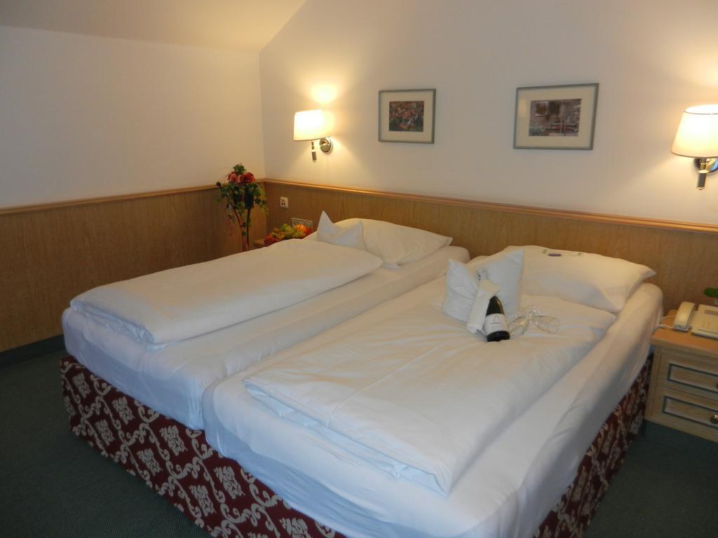 Hotel Am Kofel - Gesundheitszentrum Oberammergau Quarto foto